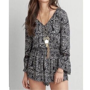 American Eagle Outfitters Monochrome Floral Short Romper